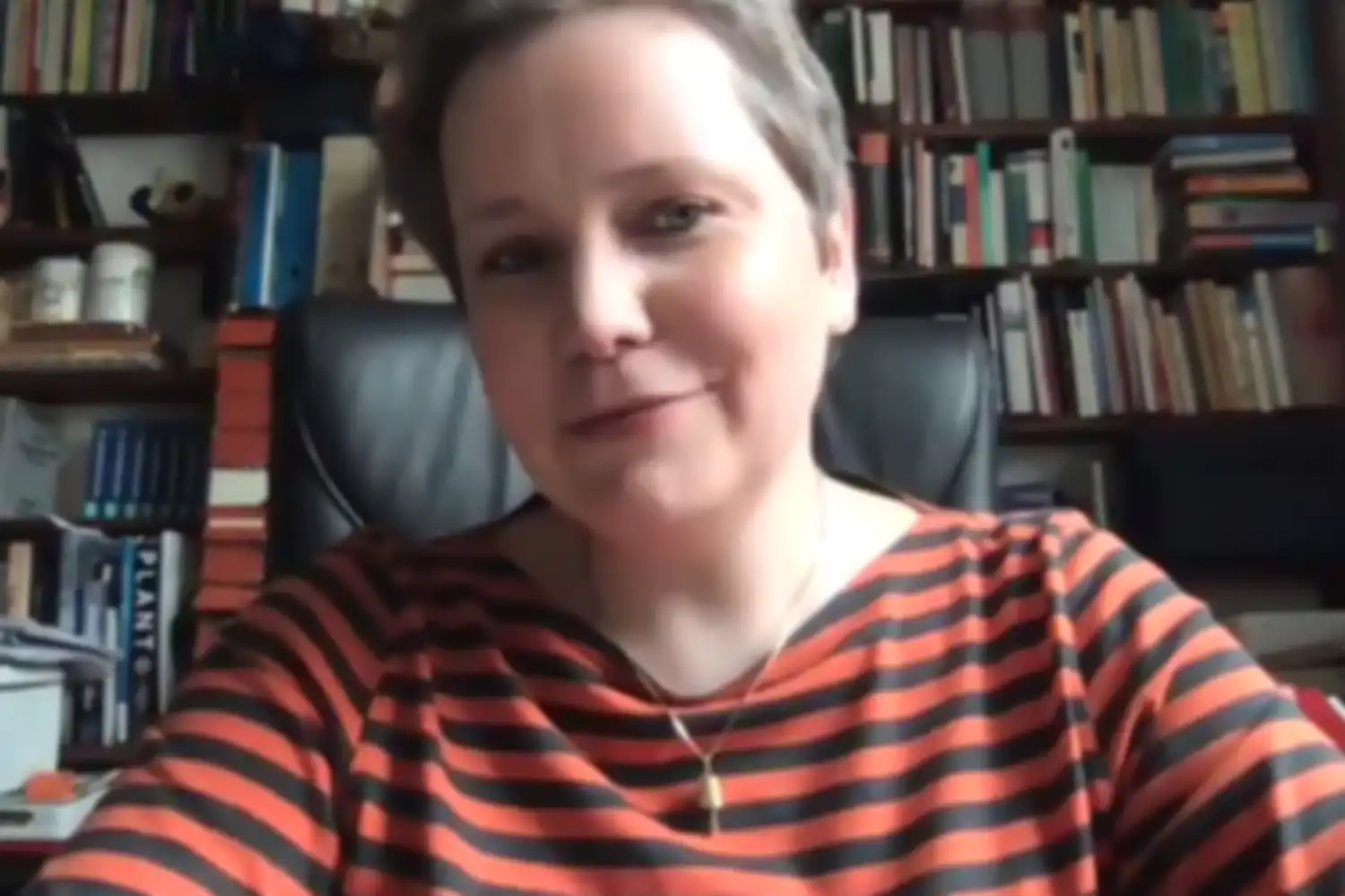 Bild von Barbara Diehl in ihrem Zuhause