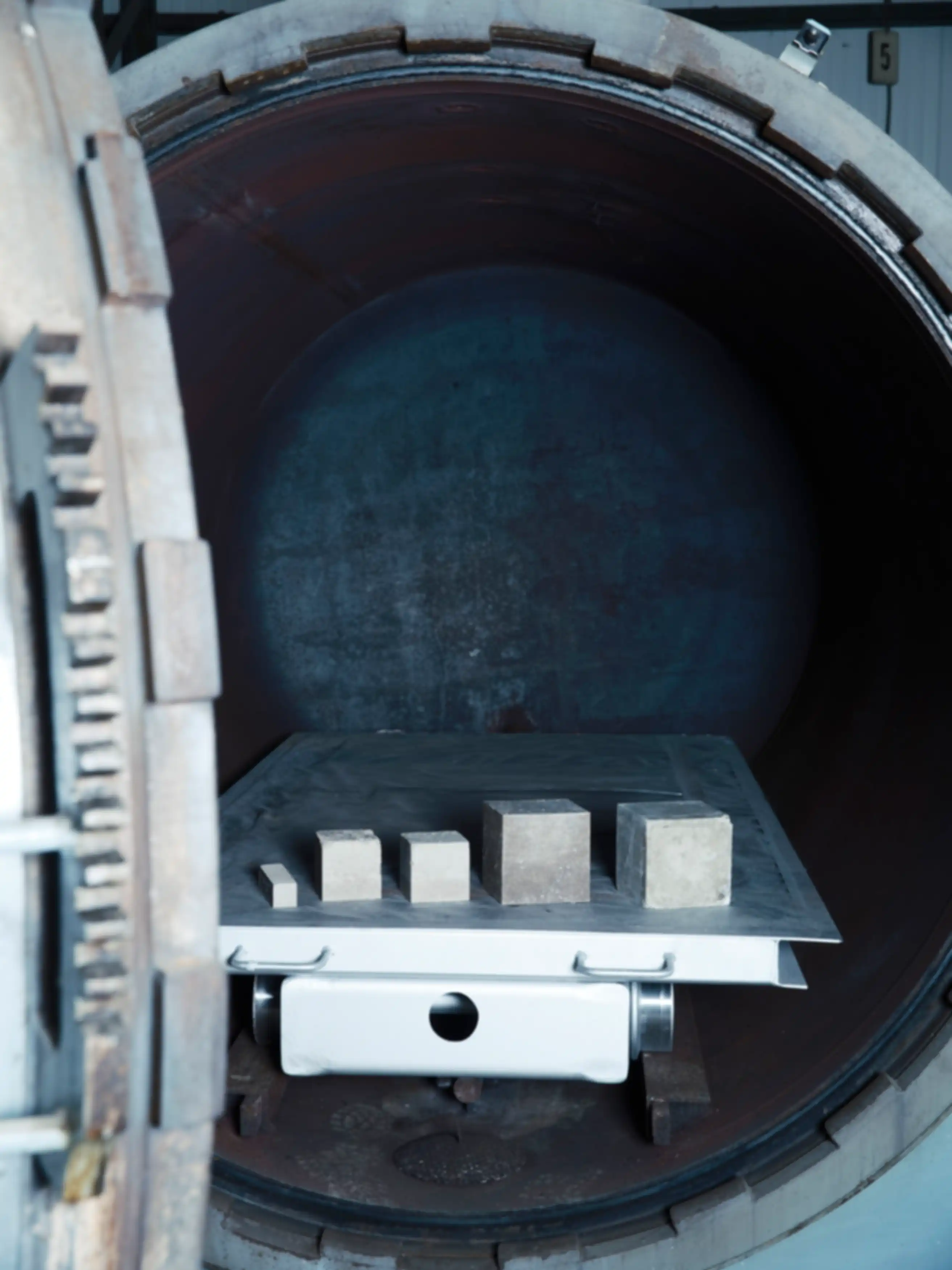 Brennofen mit Zementblöcken