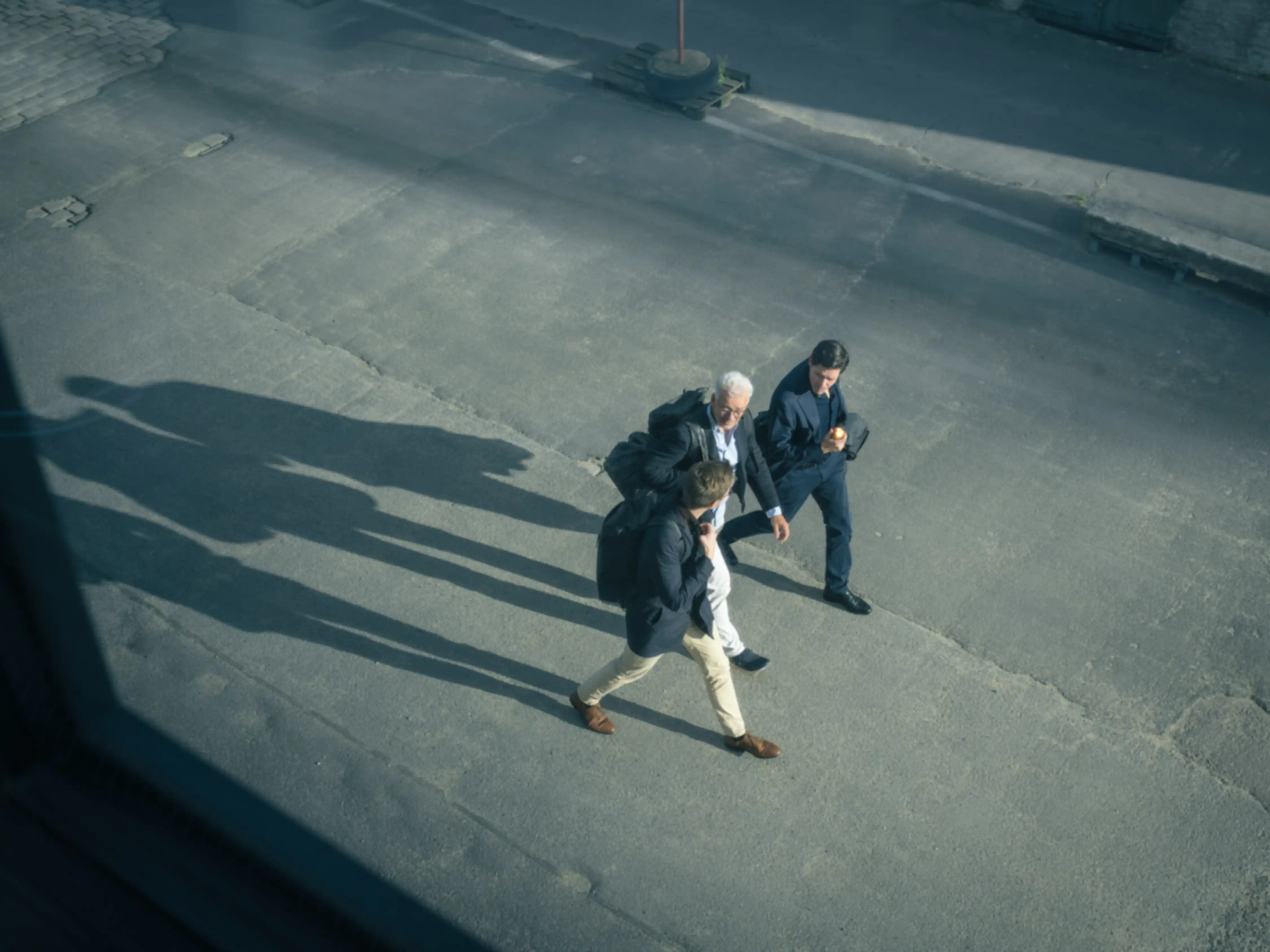 Three people leaving the SPRIND premises