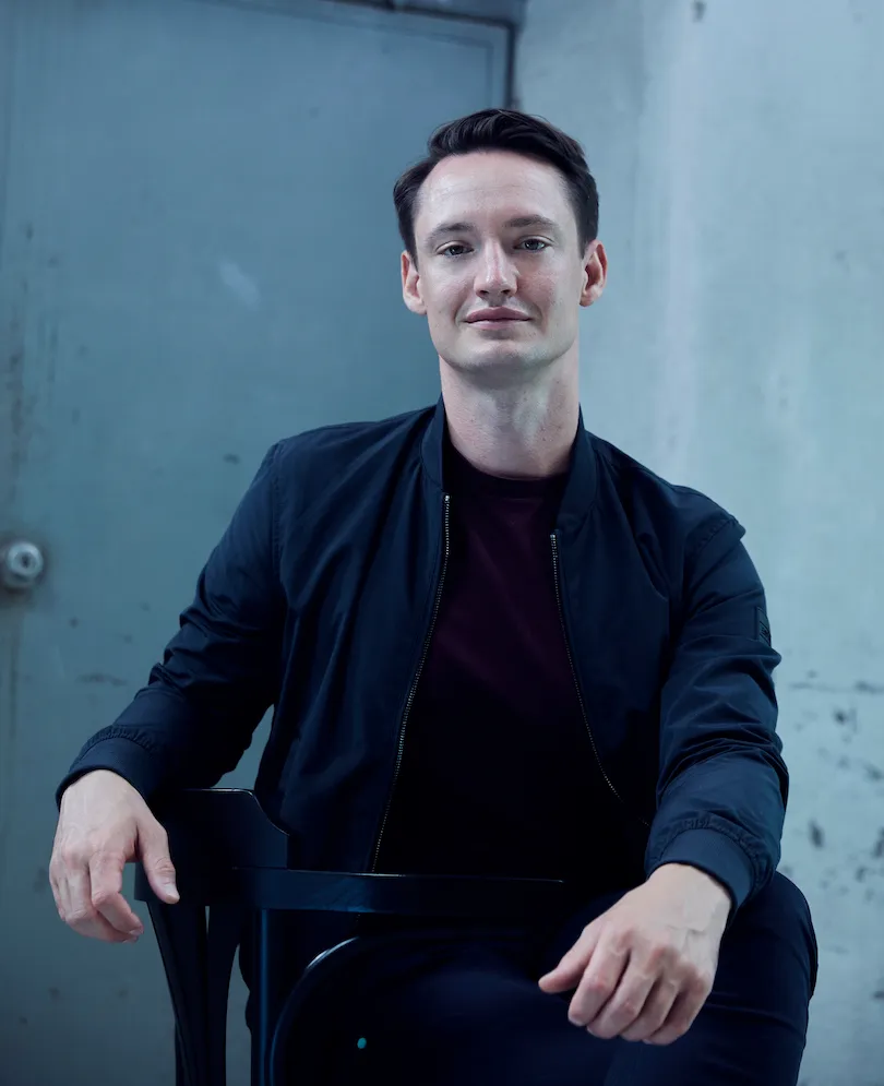 Jano Costard, Challenge Officer